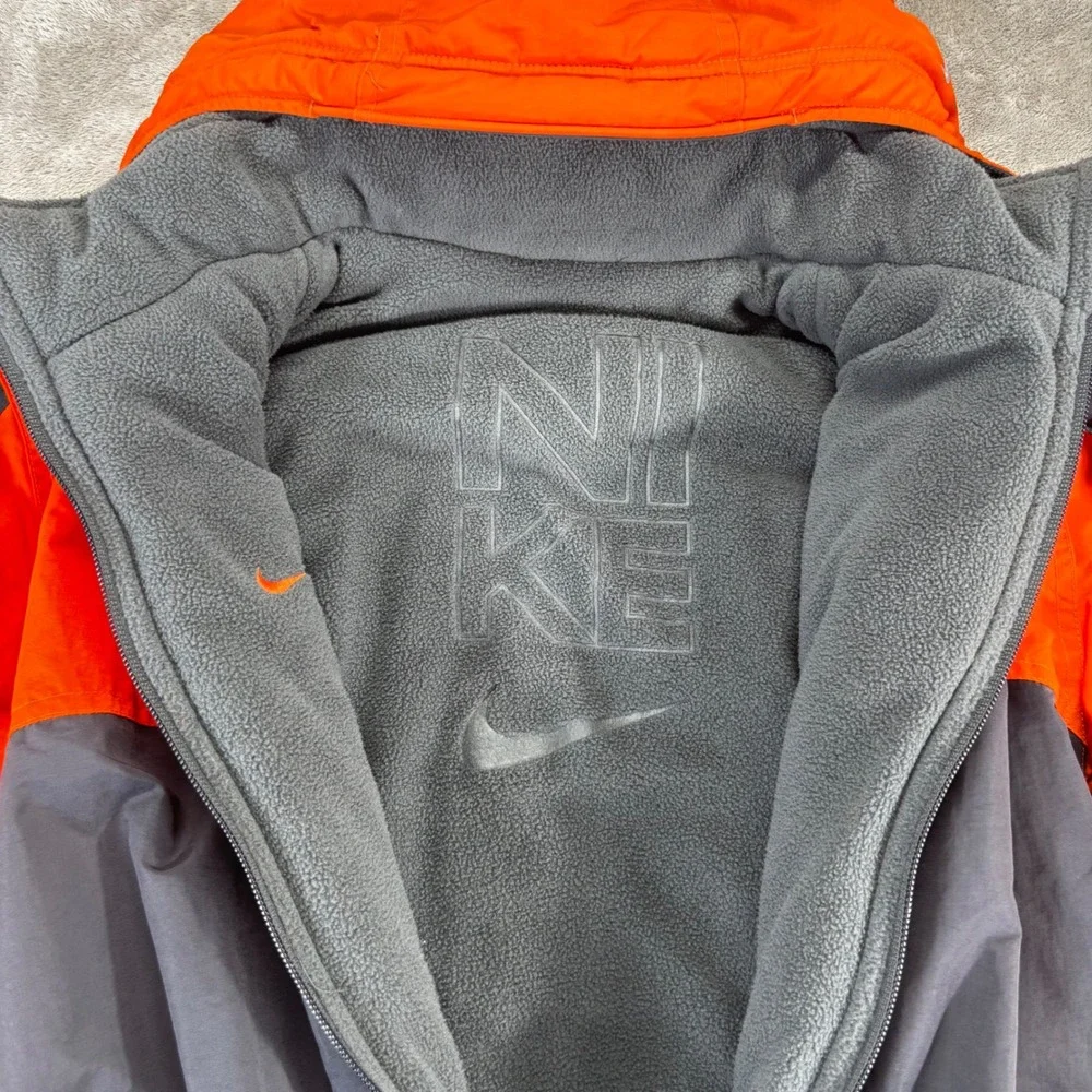 Nike Puffer Jacket Kids XL 18-20 Orange Black Good Hooded Fleece Lined Outerwear